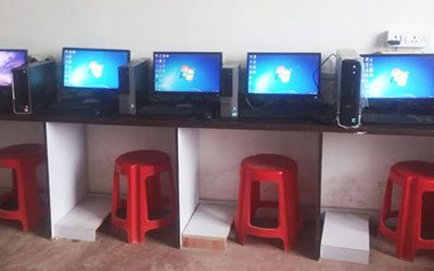 computer lab at geetanjali public school rewa